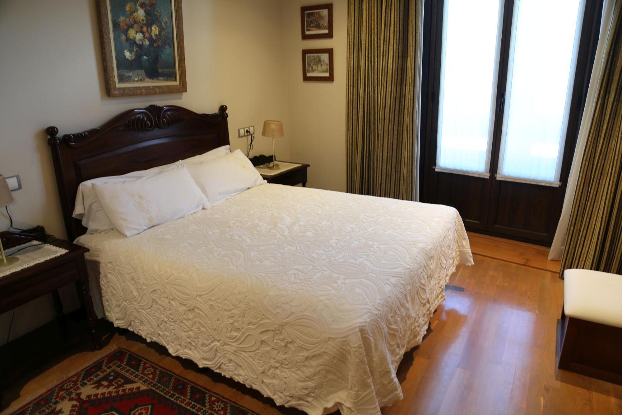 Apartamentos La Pontiga *** Infiesto Zimmer foto