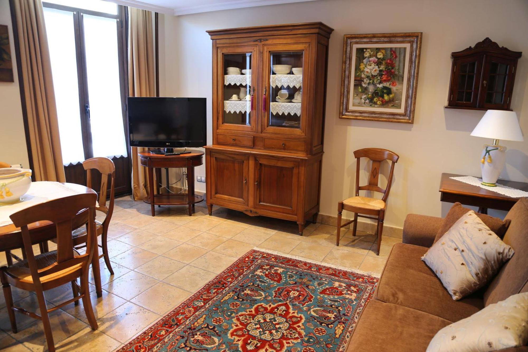 Apartamentos La Pontiga *** Infiesto Zimmer foto