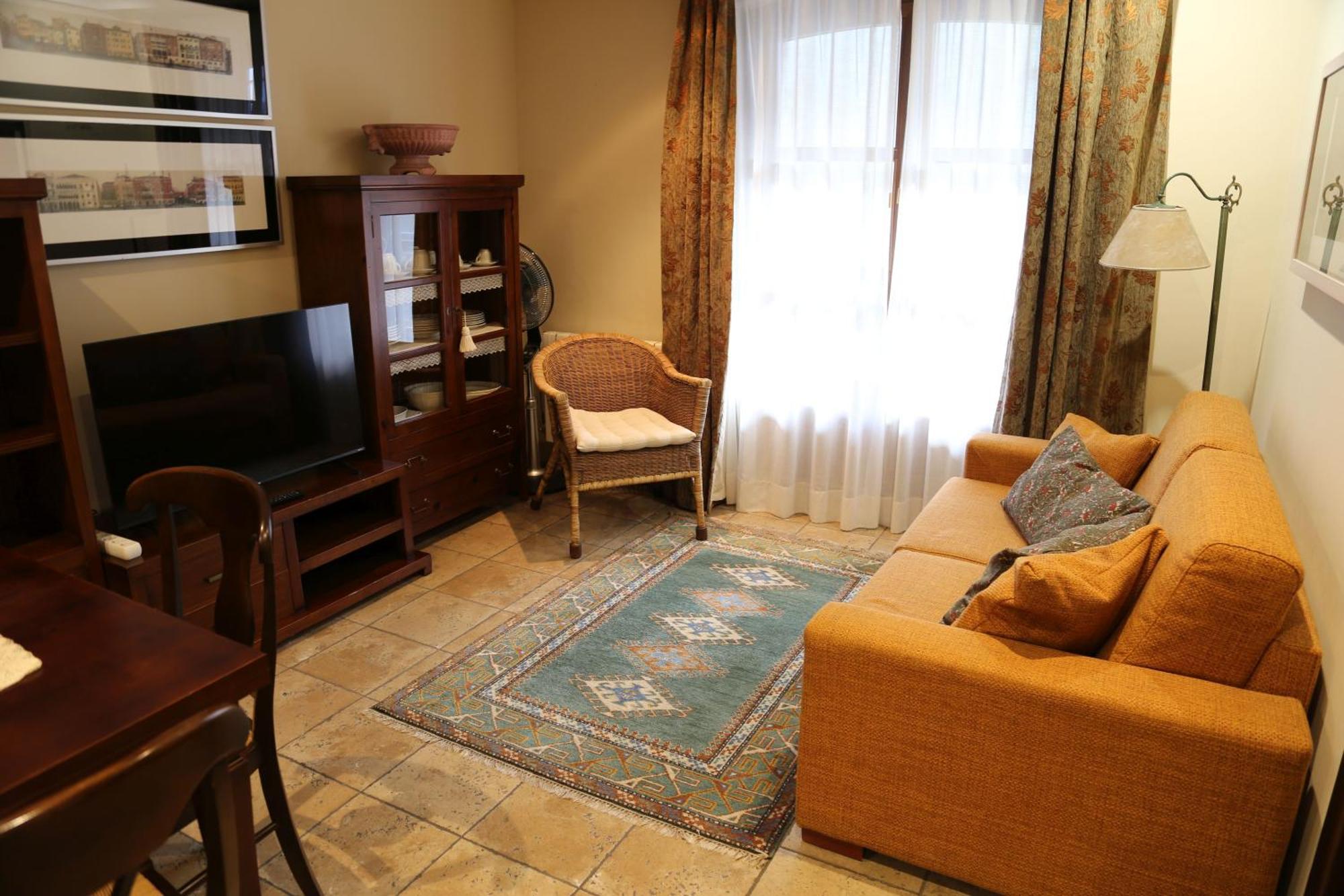Apartamentos La Pontiga *** Infiesto Zimmer foto